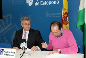 firma convenio CAB Estepona2